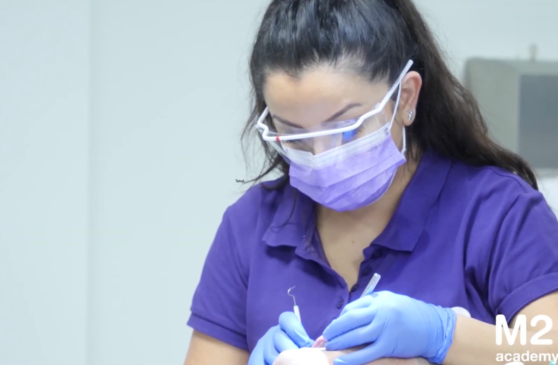 Shabona, gediplomeerd mondhygiënist en oprichter van SA Mondzorg
